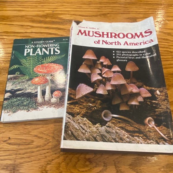 E. P. Dutton Other - Dutton Golden Guide Mushroom North America Non-Flowering Plants Book Set 1978